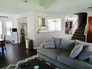3841 Jonathan Ct, Lancaster, CA 93536 photo 5
