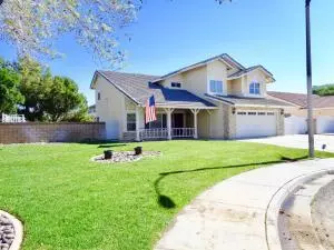 3841 Jonathan Ct, Lancaster, CA 93536 photo 1