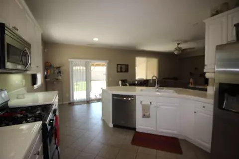 45531 Stanridge Ave, Lancaster, CA 93535 photo 10