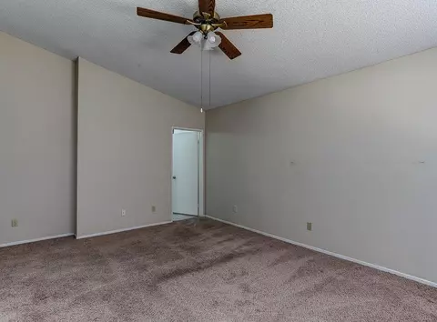 43864 27th St E, Lancaster, CA 93535 photo 14