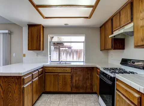 43864 27th St E, Lancaster, CA 93535 photo 12