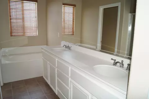 43612 32nd St E, Lancaster, CA 93535 photo 9