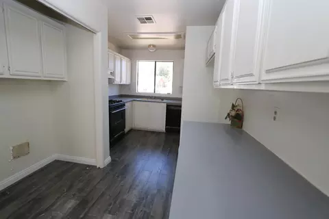 44100 Canyon Way, Lancaster, CA 93535 photo 5