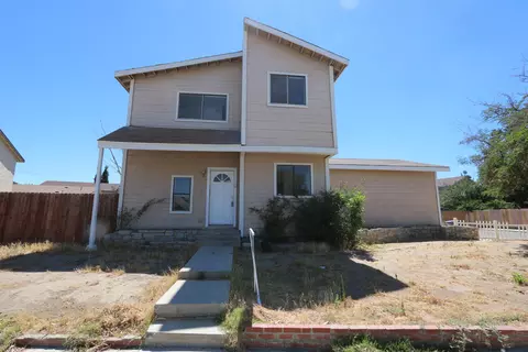 44100 Canyon Way, Lancaster, CA 93535 photo 1