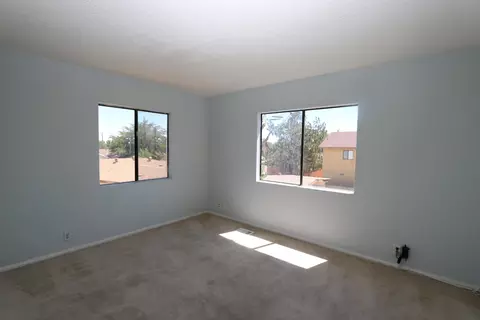44100 Canyon Way, Lancaster, CA 93535 photo 13