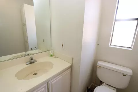 44100 Canyon Way, Lancaster, CA 93535 photo 9
