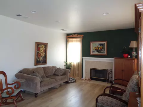 44341 46th St West St W, Lancaster, CA 93536 photo 9