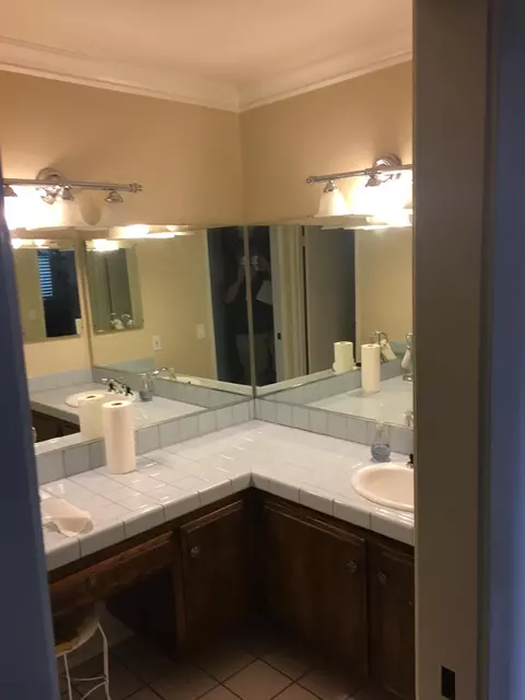 43921 Halcom Ave, Lancaster, CA 93536 photo 10