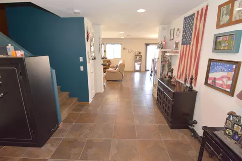 44653 Driftwood St, Lancaster, CA 93535 photo 3
