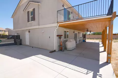 44653 Driftwood St, Lancaster, CA 93535 photo 41