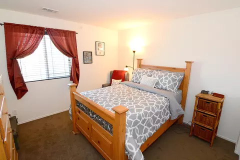44653 Driftwood St, Lancaster, CA 93535 photo 31