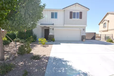 44653 Driftwood St, Lancaster, CA 93535 photo 1