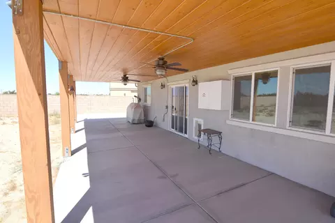 44653 Driftwood St, Lancaster, CA 93535 photo 44