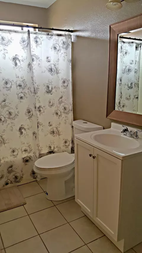43921 Comstock Ave, Lancaster, CA 93535 photo 11