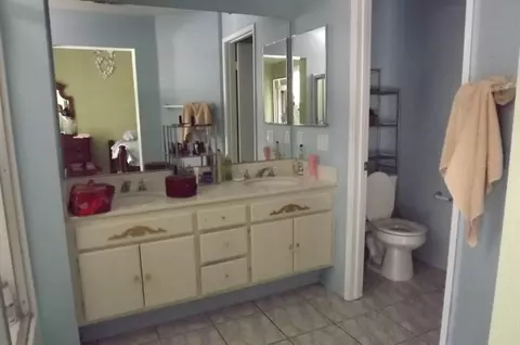 43543 Grange St, Lancaster, CA 93535 photo 9