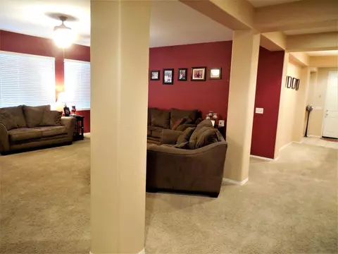 4612 Parton Ct, Lancaster, CA 93536 photo 7
