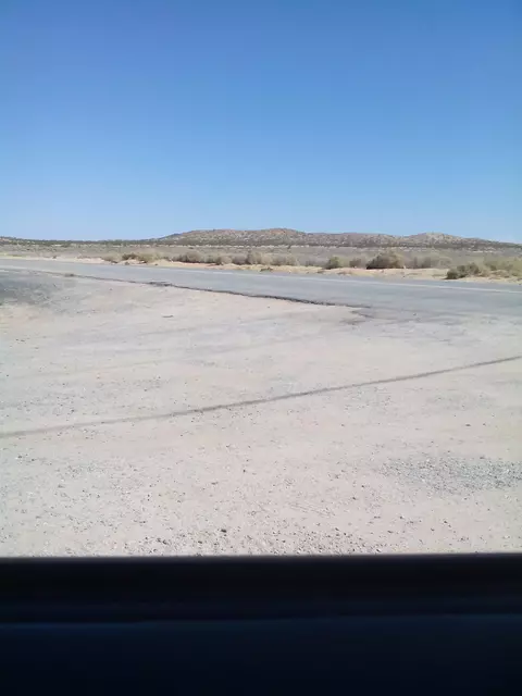 13009 Hampton Rd N, Boron, CA 93516 photo 3