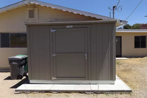 442 Lightcap St, Lancaster, CA 93535 photo 16