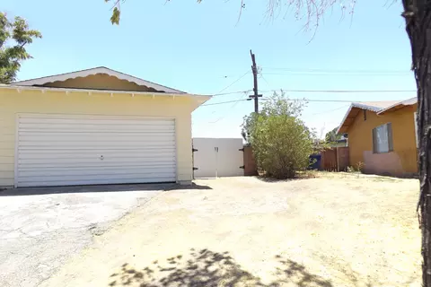 442 Lightcap St, Lancaster, CA 93535 photo 14