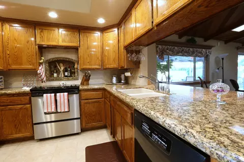 42431 8th St E, Lancaster, CA 93535 photo 9