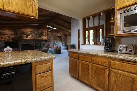 42431 8th St E, Lancaster, CA 93535 photo 13