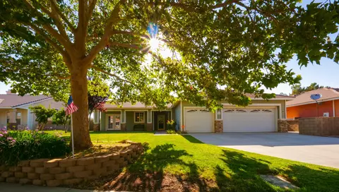 43235 Durango Ln, Lancaster, CA 93536 photo 1