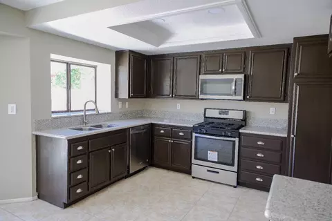 4205 Adobe Dr, Palmdale, CA 93552 photo 9