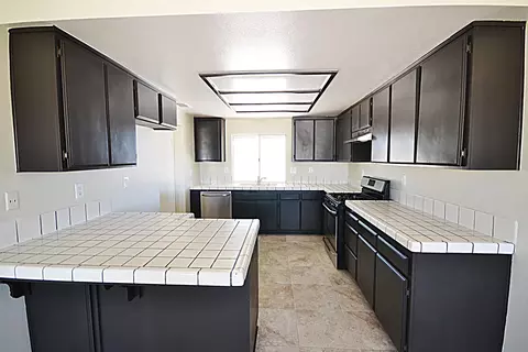 40558 159th St, Lancaster, CA 93535 photo 5