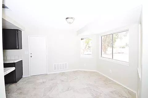 40558 159th St, Lancaster, CA 93535 photo 4