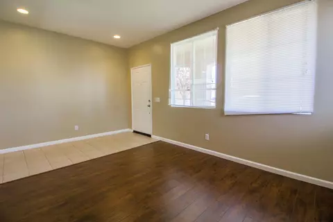 45558 Stanridge Ave, Lancaster, CA 93535 photo 4