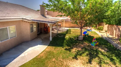 43805 Johns Ct, Lancaster, CA 93536 photo 17