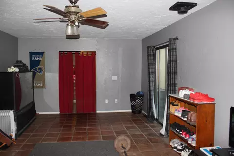 37826 Kittyhawk Ln, Palmdale, CA 93550 photo 21