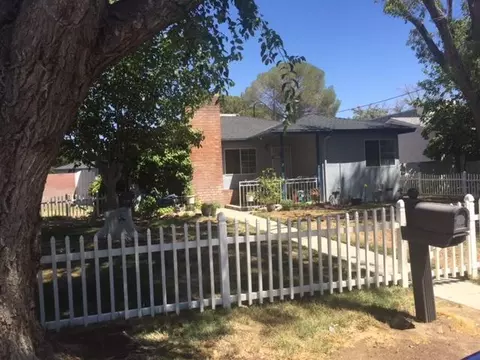 1336 Jenner St W, Lancaster, CA 93534 photo 2