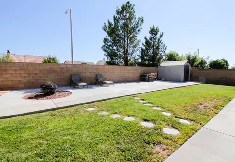 4116 Jonathon, Lancaster, CA 93536 photo 29