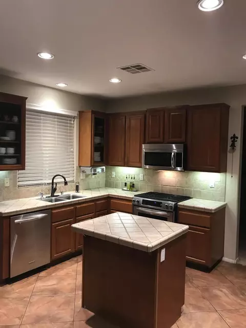 4632 Jade Ct, Lancaster, CA 93536 photo 6