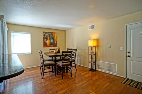 44110 Sancroft Ave, Lancaster, CA 93535 photo 5