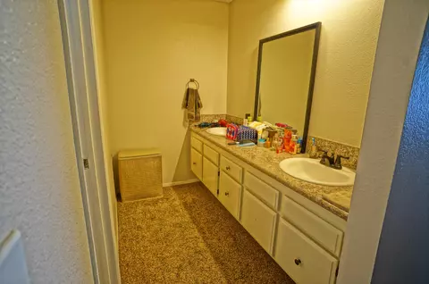 44110 Sancroft Ave, Lancaster, CA 93535 photo 14