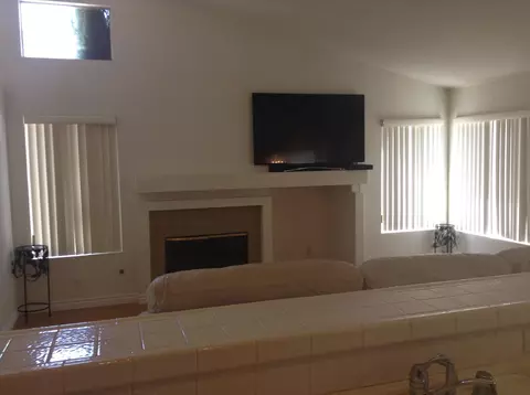 43503 Grange St, Lancaster, CA 93535 photo 8