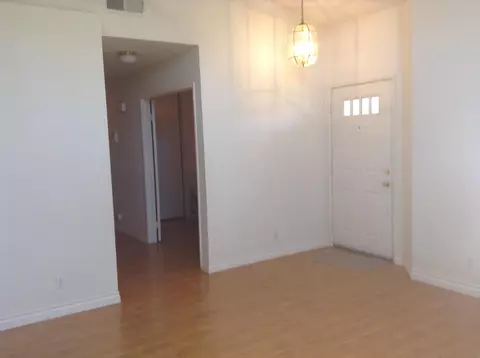 43503 Grange St, Lancaster, CA 93535 photo 4