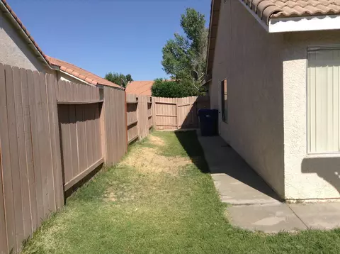 43503 Grange St, Lancaster, CA 93535 photo 26
