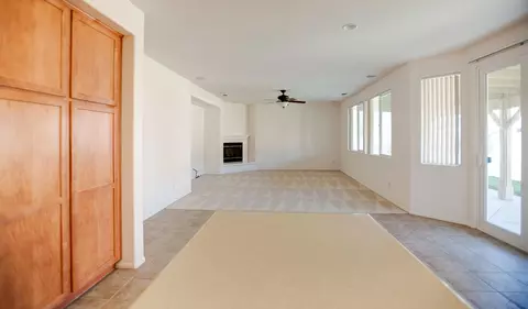 44856 Normandy Ln, Lancaster, CA 93536 photo 4