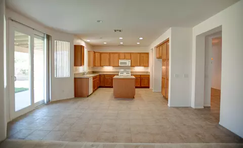 44856 Normandy Ln, Lancaster, CA 93536 photo 6