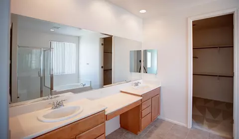 44856 Normandy Ln, Lancaster, CA 93536 photo 9