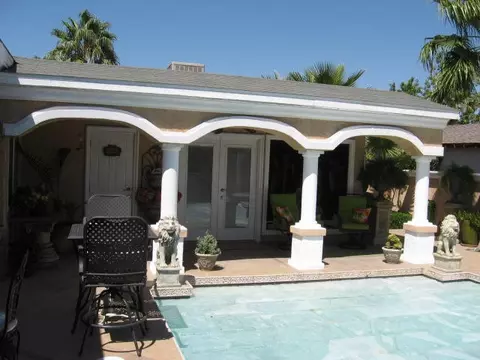 44018 Gingham Ave, Lancaster, CA 93535 photo 2