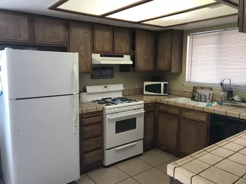 44809 Logue Ave, Lancaster, CA 93535 photo 9
