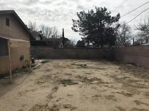 44809 Logue Ave, Lancaster, CA 93535 photo 16