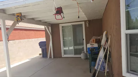 37029 33rd Street East E, Palmdale, CA 93550 photo 3