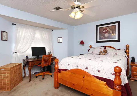 37726 Maureen St, Palmdale, CA 93550 photo 7