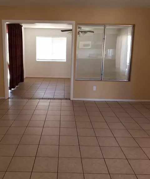 652 Avenue J11 E, Lancaster, CA 93535 photo 9