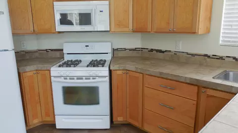 1762 Mesa Dr E, Lancaster, CA 93535 photo 7